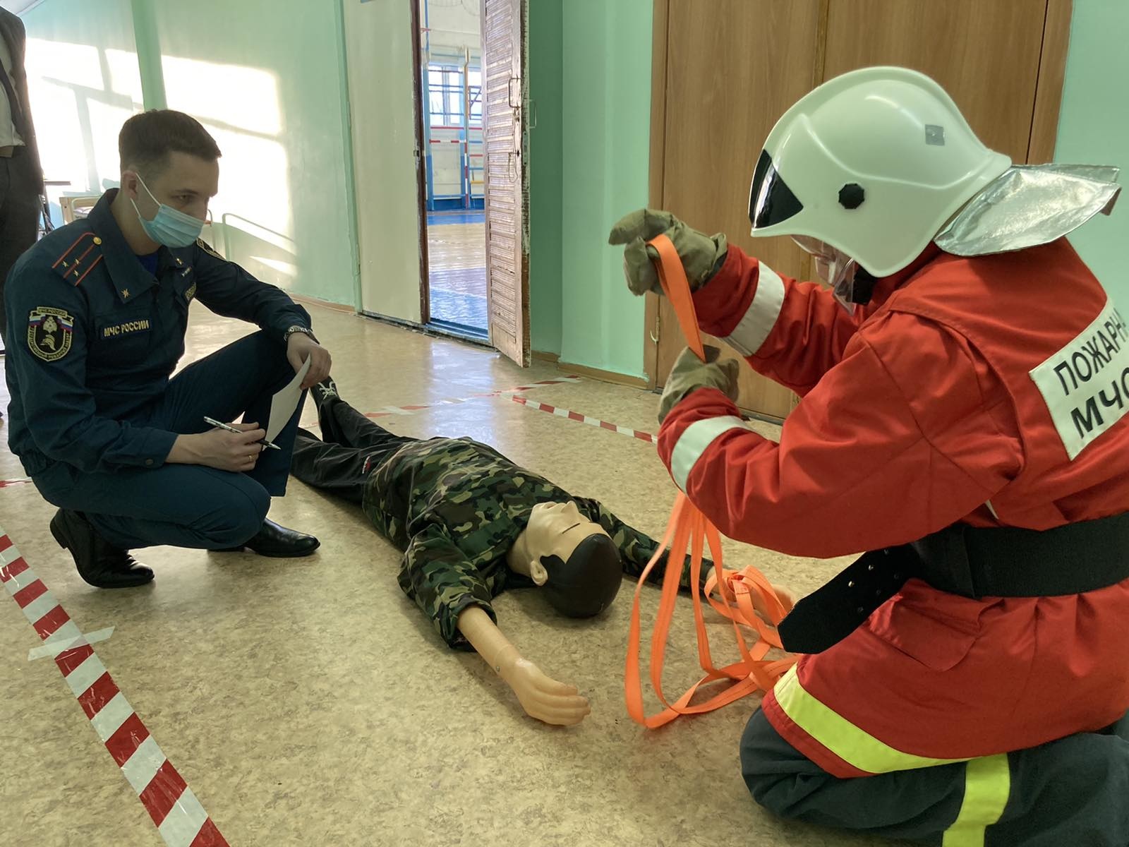 В Ноябрьске прошел региональный этап олимпиады по ОБЖ. - Новости - Главное  управление МЧС России по Ямало-Ненецкому автономному округу