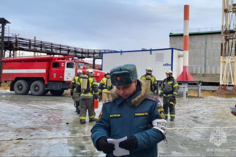 В городе Лабытнанги проведены тренировочные пожарно-тактические учения на передвижной электростанции «Лабытнанги» ПАО «Передвижная энергетика»